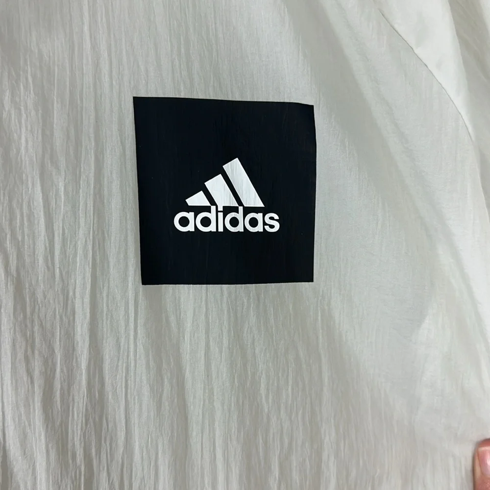 Adidas Originals Water Repellent Nylon Hoodie Pullover Medium